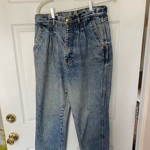 Bin Blac Vintage Mom Jeans